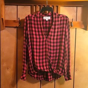 Women's  Cloth and Stone long sleeve blouse.